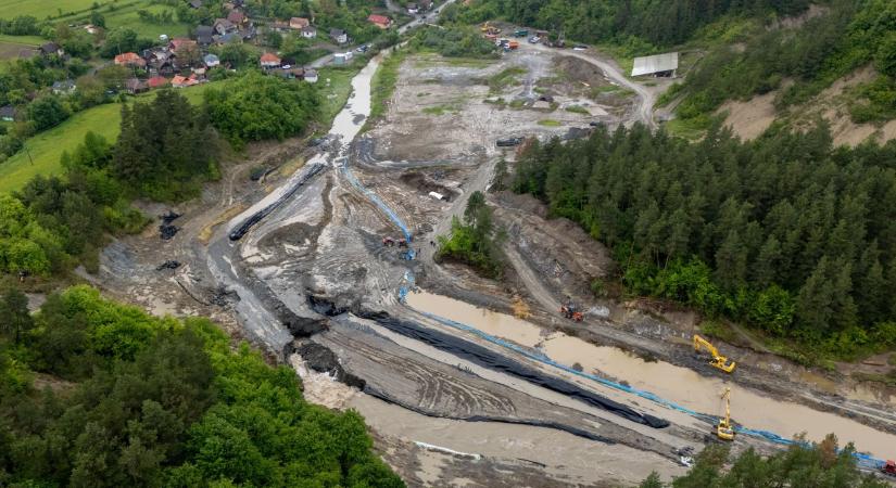 Parajd - Figyelik a mikroszeizmikus aktivitást, csökkent a Kis-Küküllő sótartalma