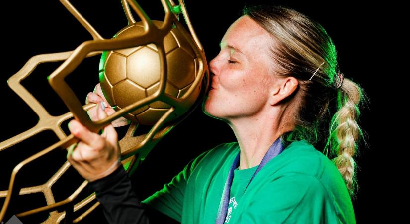 Gólyahír: Sandra Toft babát vár!