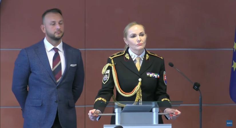 A megbízott rendőrfőkapitány kész megjelenni a parlament védelmi bizottsága előtt