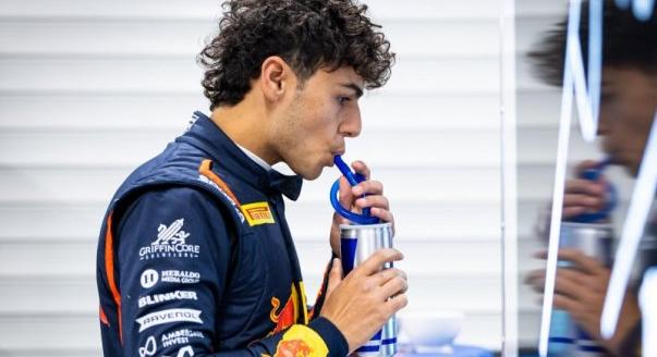 Új versenynaptár, jöhet a Red Bull-védenc: a nap F1-es hírei