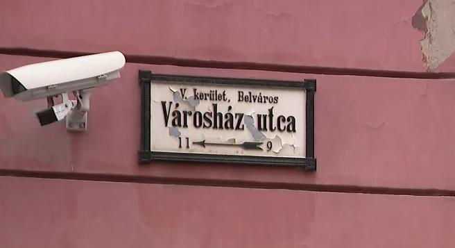 Pont annyi pénz hiányzik Budapest költségvetéséből, mint amennyit Rákosrendezőre költöttek  videó