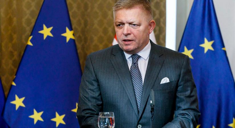 Robert Fico: Együttérzek az ausztriai gyilkosság áldozatainak hozzátartozóival