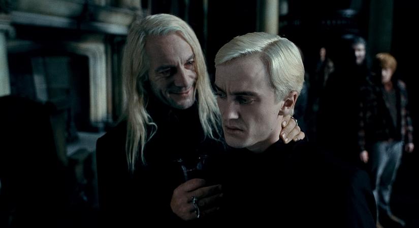 "Alig várom, fiam" - Jason Isaacs már meg is vette a jegyét Tom Felton újrázására Draco Malfoyként, illetve nagyon szépeket mondott Lucius új színészéről is