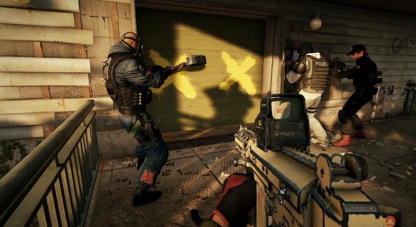 Mától elérhető a Rainbow Six Siege X, ami ingyenes és felfrissített formában tárja elénk a Ubisoft idén 10 éves lövöldéjét