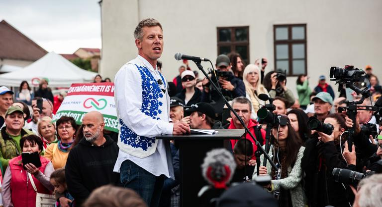 Magyar Nemzet: Egy felmérés szerint Magyar Péter megbukott Erdélyben