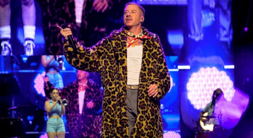 Kirabolták Macklemore seattle-i otthonát, az incidens közben a rapper gyerekei is a házban voltak