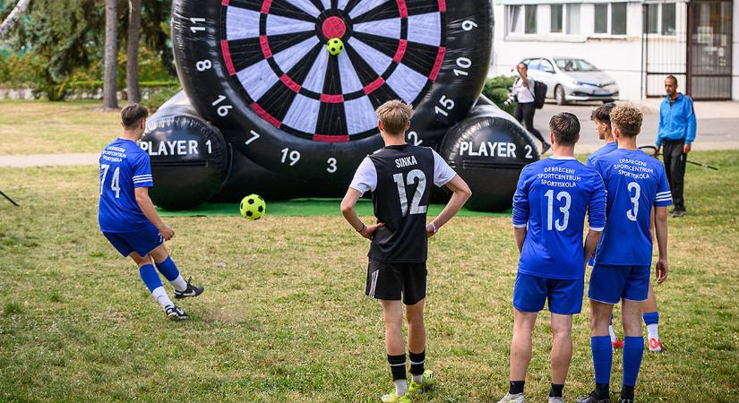 Újra óriási játszóházzá alakul az Oláh Gábor utcai sporttelep