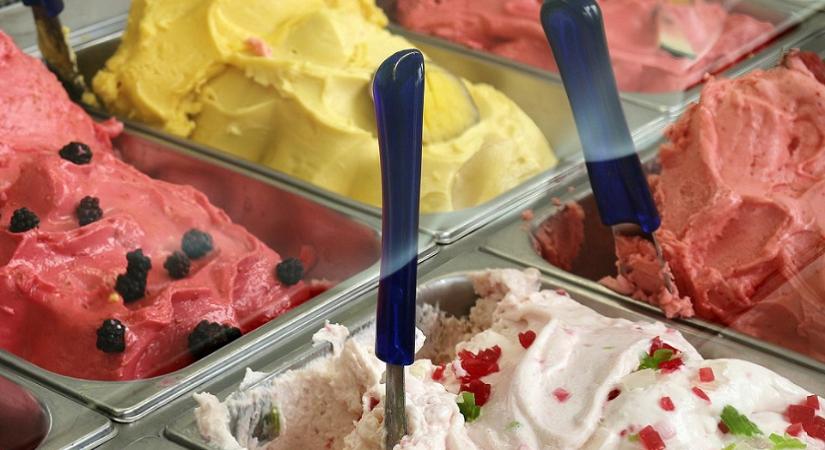 Fagylaltozók és strandbüfék az élelmiszer-biztonsági razzia fókuszában