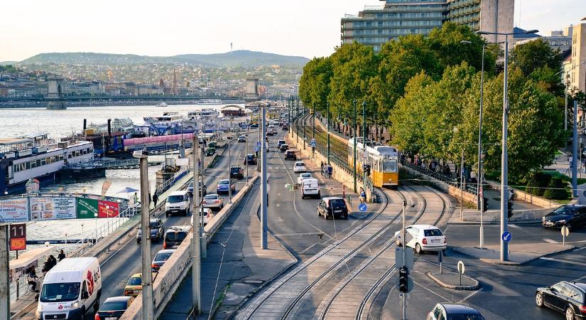 Ne hagyja magát becsapni: álhírek a KRESZ-ről
