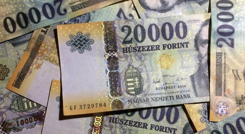 Kiderült! Júliustól olyan pénz jön a családoknak, amiről eddig álmodni sem mertek