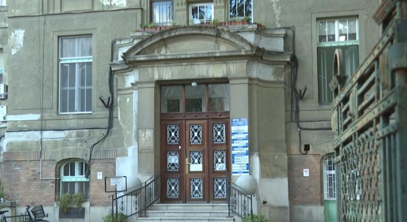 42 milliót kap az özvegy a szegedi klinikától, miután meghalt a felesége és a magzatuk