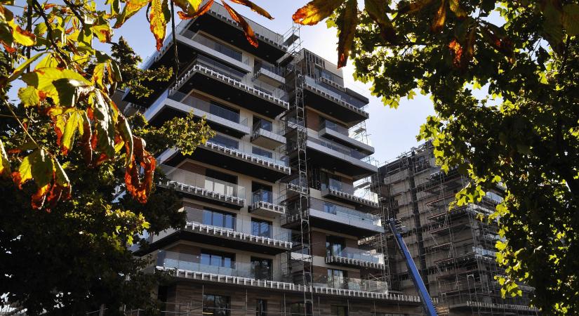 Tehetetlen a kormány, az árnyomás utat tör magának a gazdaságban