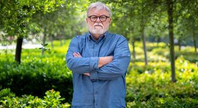 „Egy ladikból láttam meg először Budapestet” – Interjú Parti Nagy Lajossal