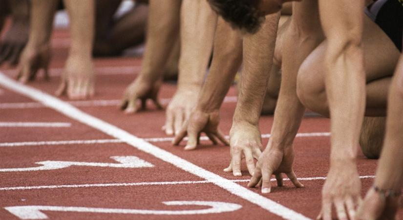„Életveszélyes bohóckodás, nem igazi sport” – halálesetig is fajulhat bírálói szerint a nyíltan doppingos verseny
