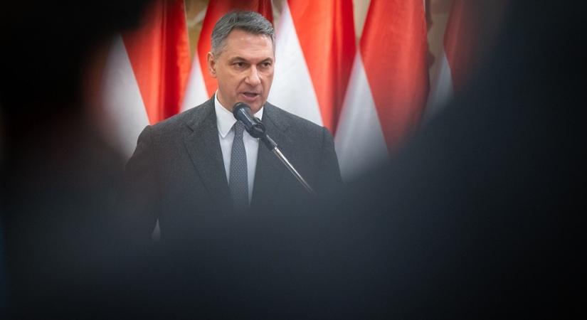 Szombathelyre érkezik a Lázárinfó
