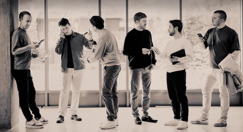 Jön a King's Singers!