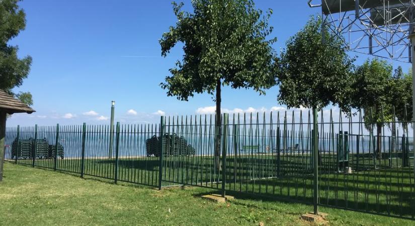 Siófok nem áll túl jól a patja megközelíthetőségéért indított szállodaperében