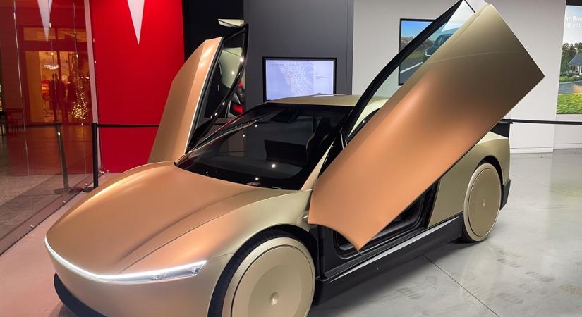Napokon belül Elon Musk-féle önjáró „robotaxi" járművek róják majd az utakat az USA-ban  videó