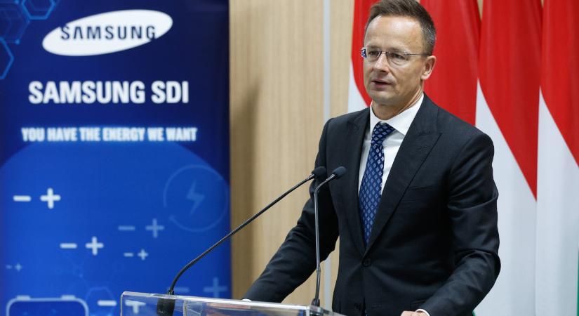 Több mint 20 milliárd forintos beruházást adott át a Samsung Gödön