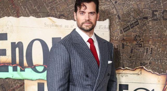 Egyetlen kihívás áll csak Henry Cavill Warhammer sorozatának útjába