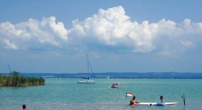 Nagyon sokan utaztak a Balatonra a pünkösdi hétvégén