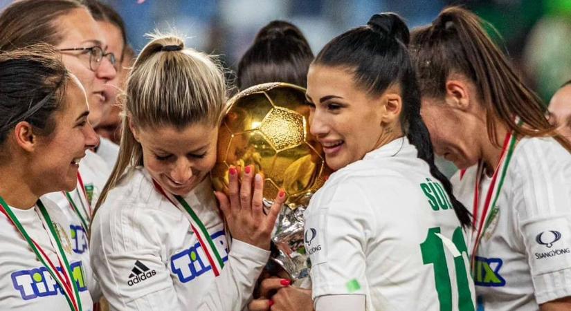 Marad a zöld-fehéreknél a szexi futballista - videóval!