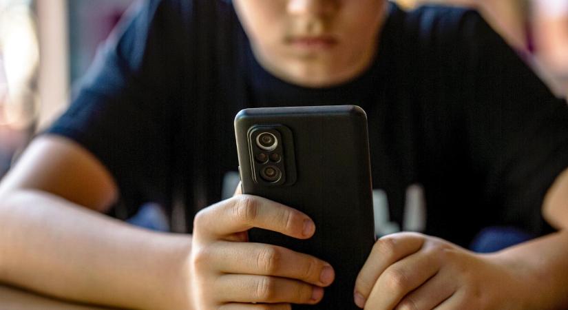 Súlyos mentális gondokat okozhat a gyerekeknek a túlzott képernyőidő – megelőző tanácsok a szakembertől