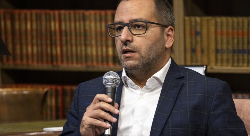 A Szuverenitásvédelmi Hivatal szerint „brüsszeli finanszírozású ukrán propaganda” a Válasz Online Zelenszkij-interjúja