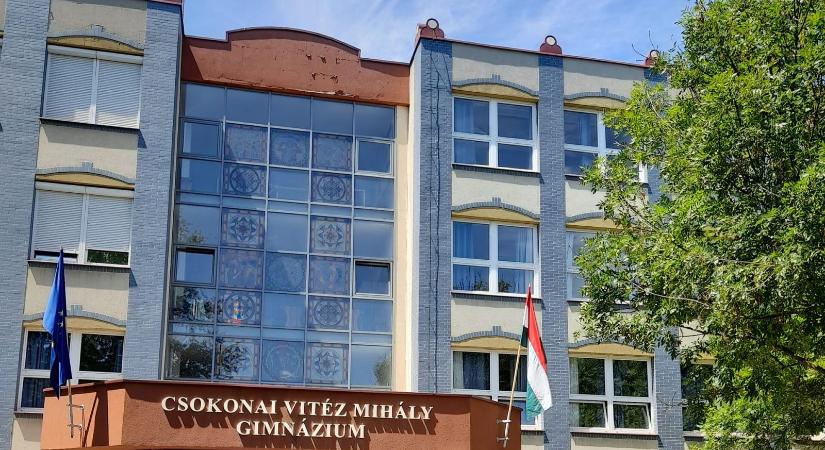 Diákját zaklathatta az egyik debreceni középiskola tanára