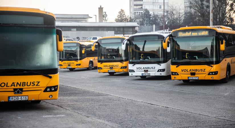Sajtóértesülések szerint a MÁV 3,5 milliárdért újabb pótlóbusztendert hirdetett meg, az egyik nyertes Tiborcz István cége lehet