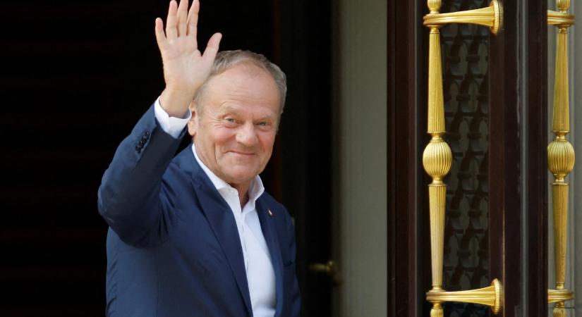 Donald Tusk megnyerte az általa indított bizalmi szavazást