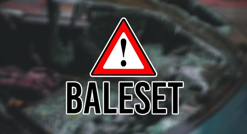 Karambol a kereszteződésben – két személyautó ütközött a Kálló úton!