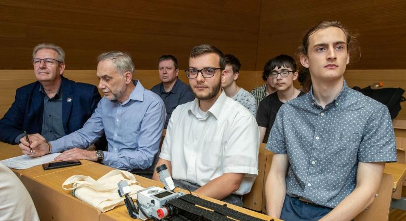 A jövő mérnökei így építik a jelent Székesfehérváron
