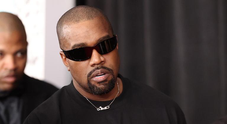 Megint nevet változtat Kanye West