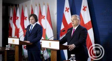 Orbán szerint durván megfenyegették Magyarországot