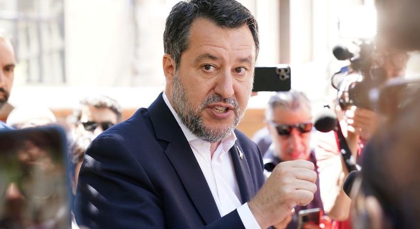 Így nyúlja le az EU-s támogatást a maffia, Orbán barátja megvédte a közbeszerzéseket