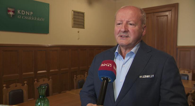 Simicskó István: Felelős döntést kell hozni Ukrajna Európai Uniós csatlakozásáról  videó
