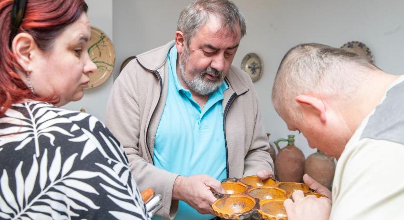 Tapintva látni, érezni - különleges vendégek Fehérvár szomszédságában (videó)