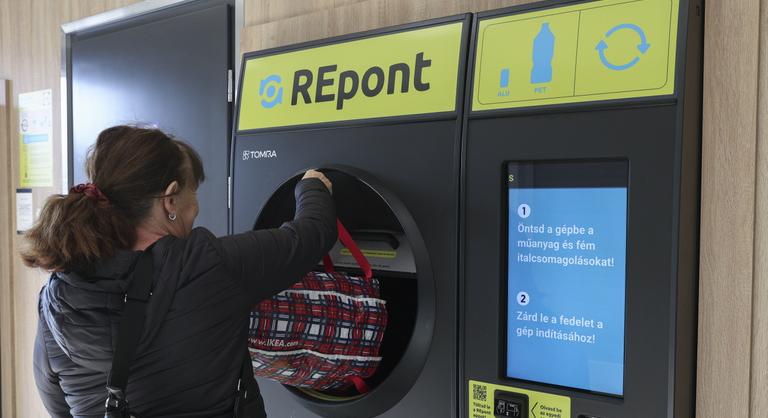 33 milliárd forint extraprofitot hozott a MOHU-nak a visszaváltási rendszer