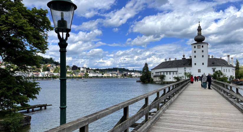 Legendás lények otthona: a salzkammerguti Traunsee