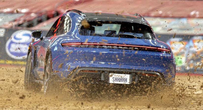 Tömeges leépítések a Porsche-nál és a Volvónál: mi áll a háttérben?