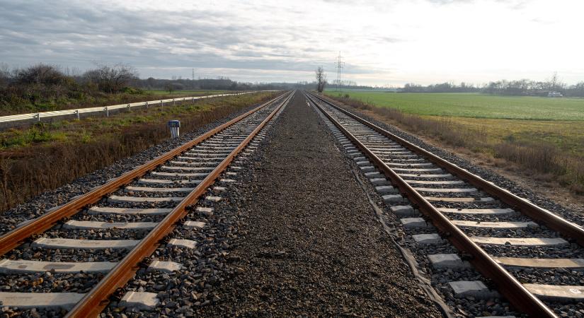 Menetrendi előrelépést hoz a Debrecen–Füzesabony vasútvonal felújítása