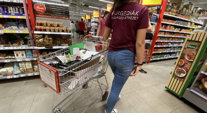 Nyári munka 2025: tisztázta a NAV, hogyan dolgozhatnak a diákok – ezek a legfontosabb szabályok