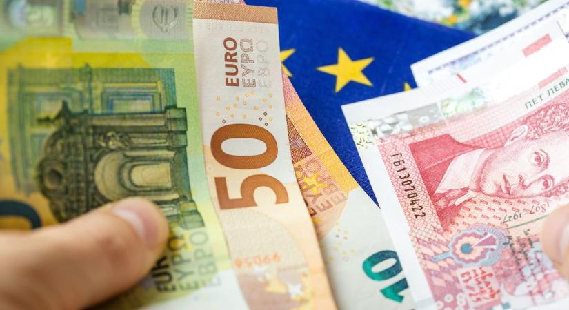 Befektetés euróban: leváltják a levát, ideje szétnézni a bolgár tőzsdén