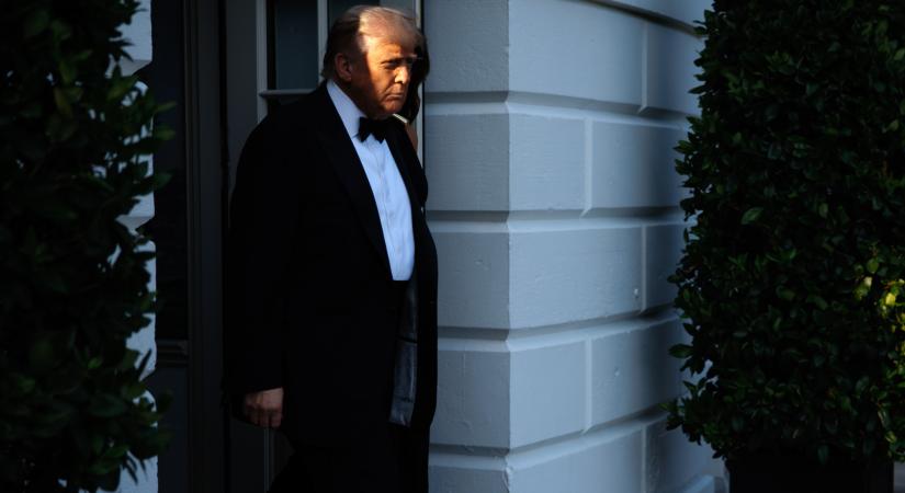 Trump ultimátuma: hét héten belül újabb kereskedelmi korlátozásokkal támadja le a világot