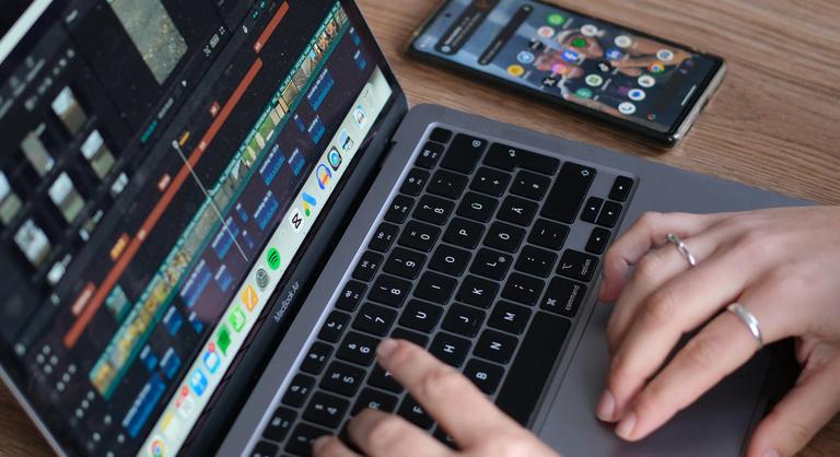 Nem kedveskedik többet az Apple, elvágják az inteles Macek támogatását