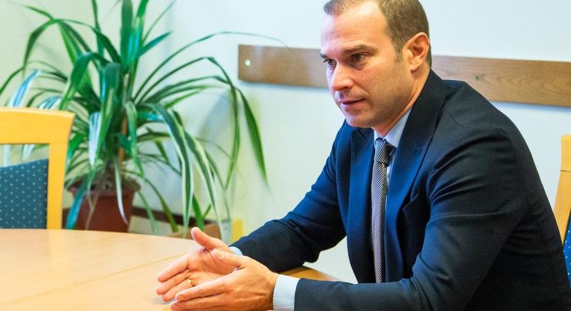 Hollik István: A kárpátaljai magyarok ügye igenis fontos, mi magyarok vagyunk, nekünk a magyar érdeket kell szem előtt tartani!