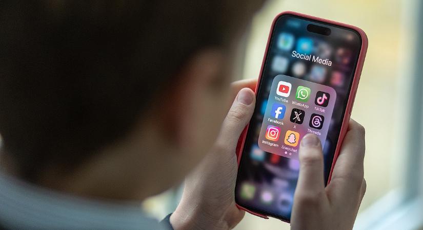 Korhatáros applikációk: uniós vita indult a közösségi médiáról