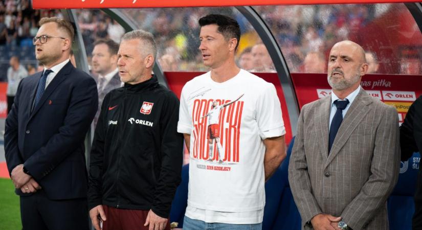 A Lewandowski elleni vitája és a fájdalmas vereség után lemondott a lengyel kapitány