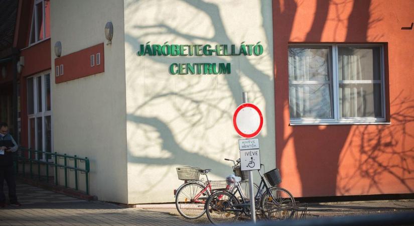 Közel 100 millió forintból fejlesztik az egészségügyet Hajdúszoboszlón